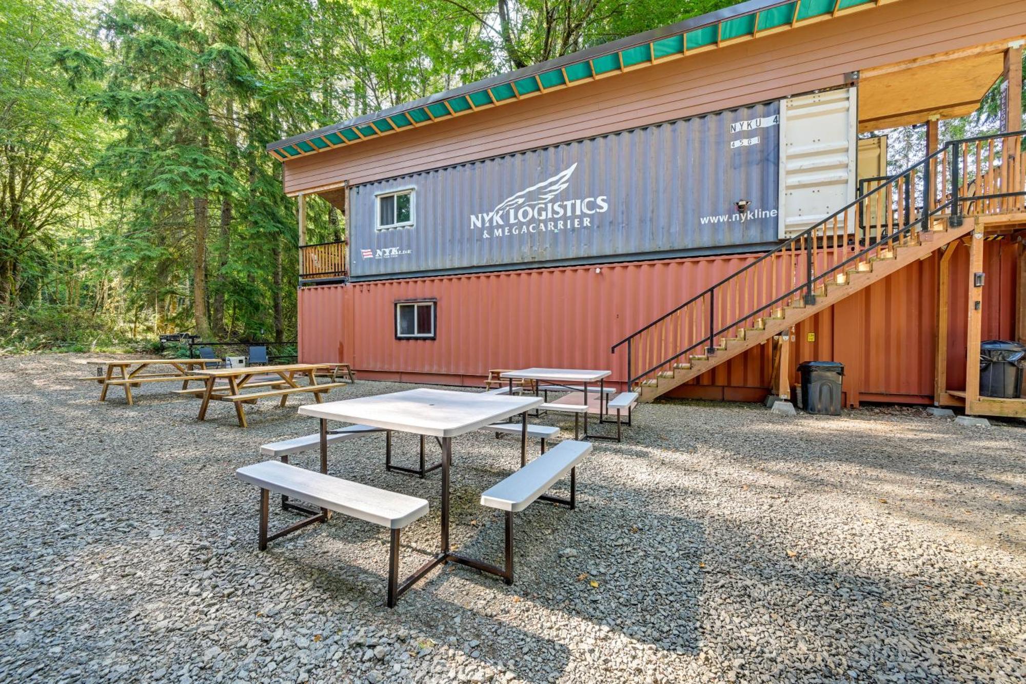 Unique Container Studio With Deck And Fire Pit! Buckley Exteriér fotografie